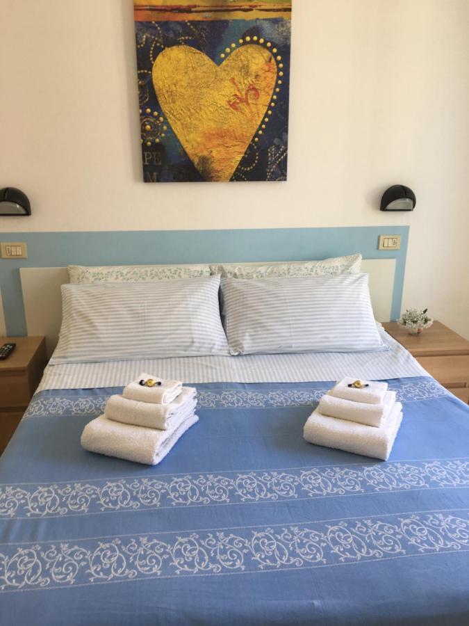 Hotel Villa Rinaldini ริมินี ภายนอก รูปภาพ