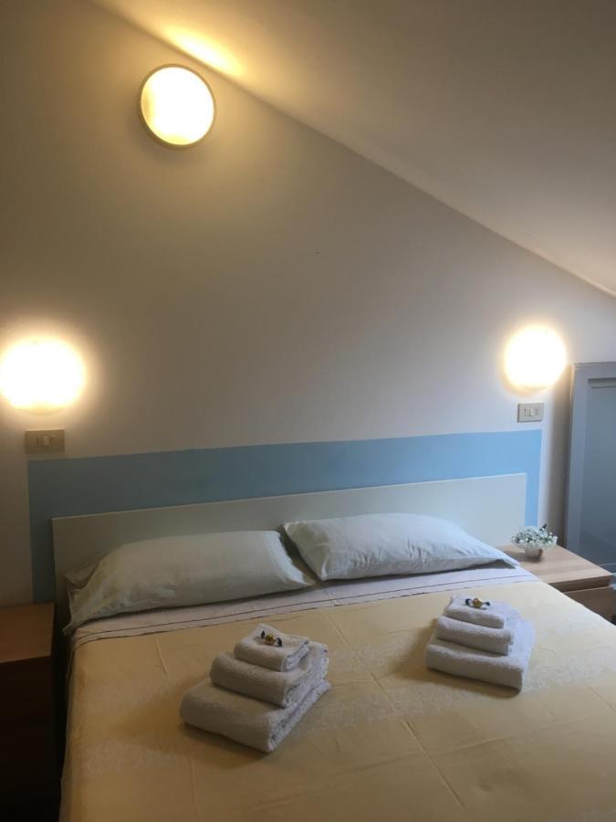 Hotel Villa Rinaldini ริมินี ภายนอก รูปภาพ